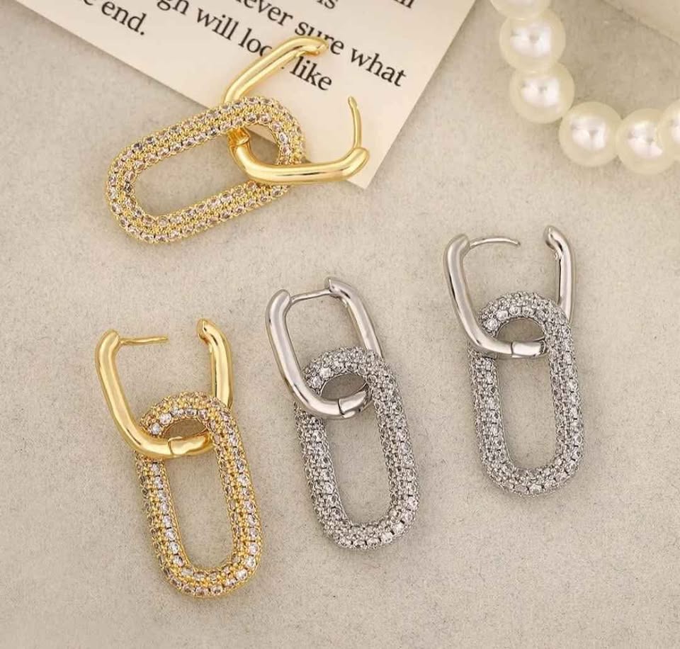Gold- Plated Interlocking Oval Earrings