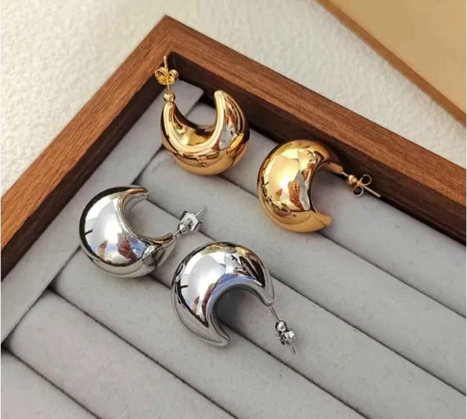 Chunky Crescent Hoop Earrings